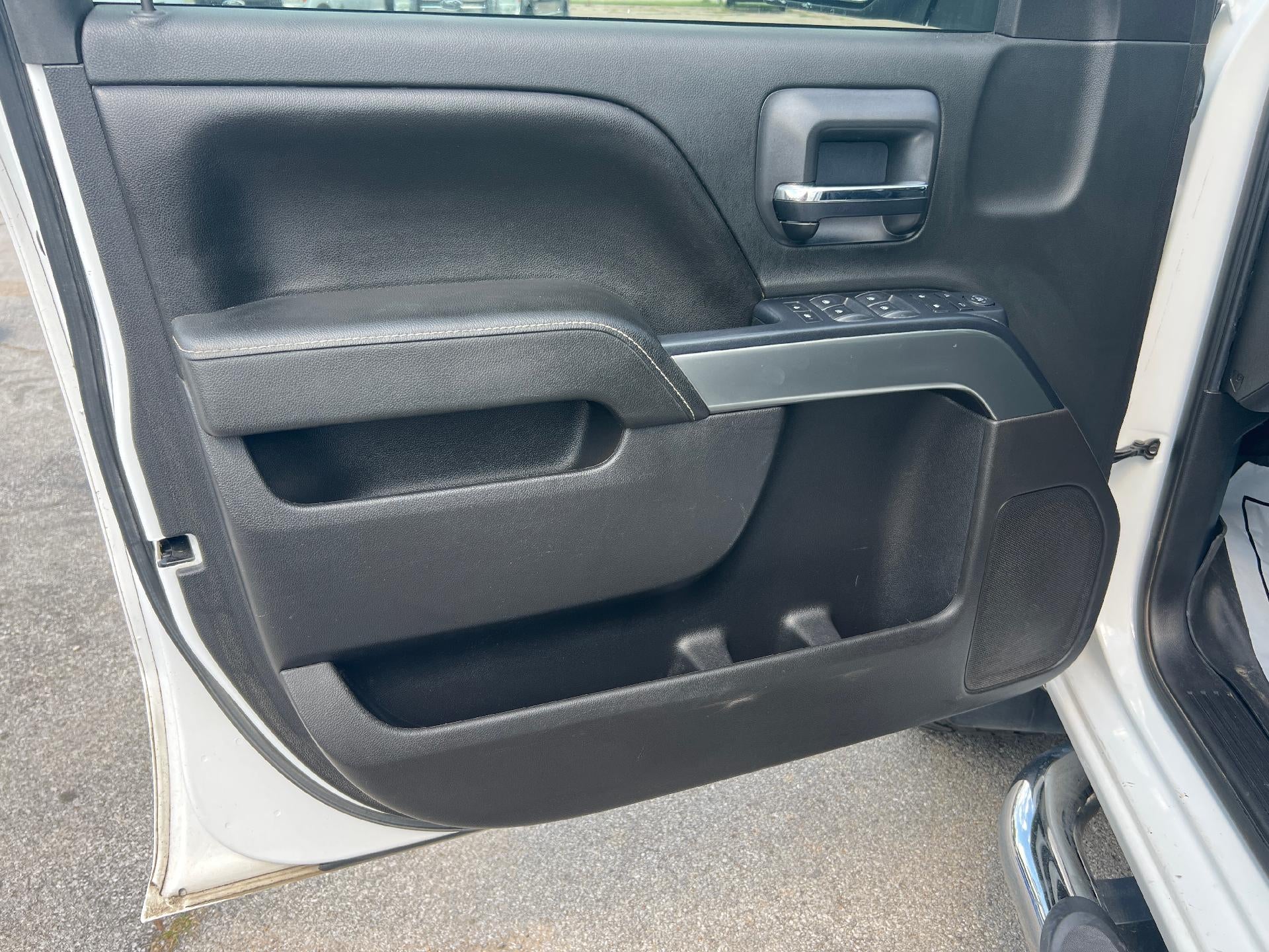 2016 Chevrolet Silverado 1500 Double Cab Standard Box 4-Wheel Drive LT