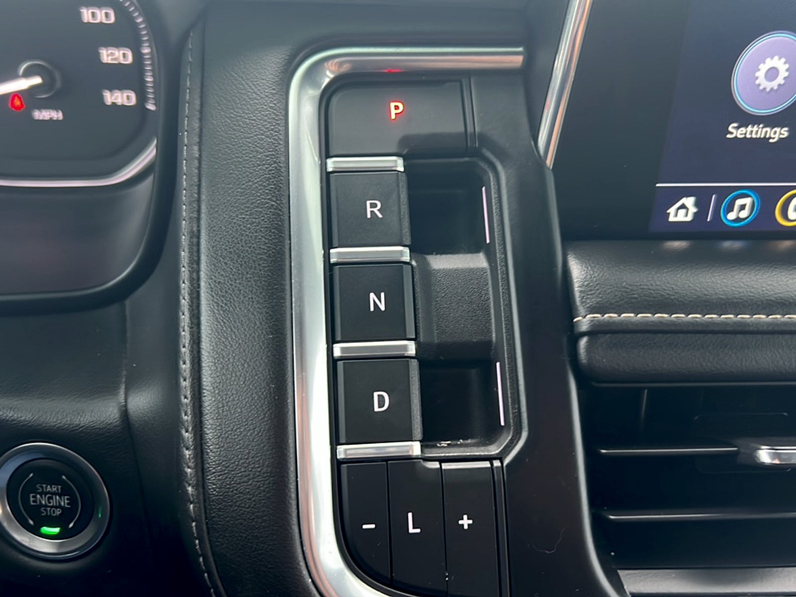 2021 GMC Yukon 4WD SLT