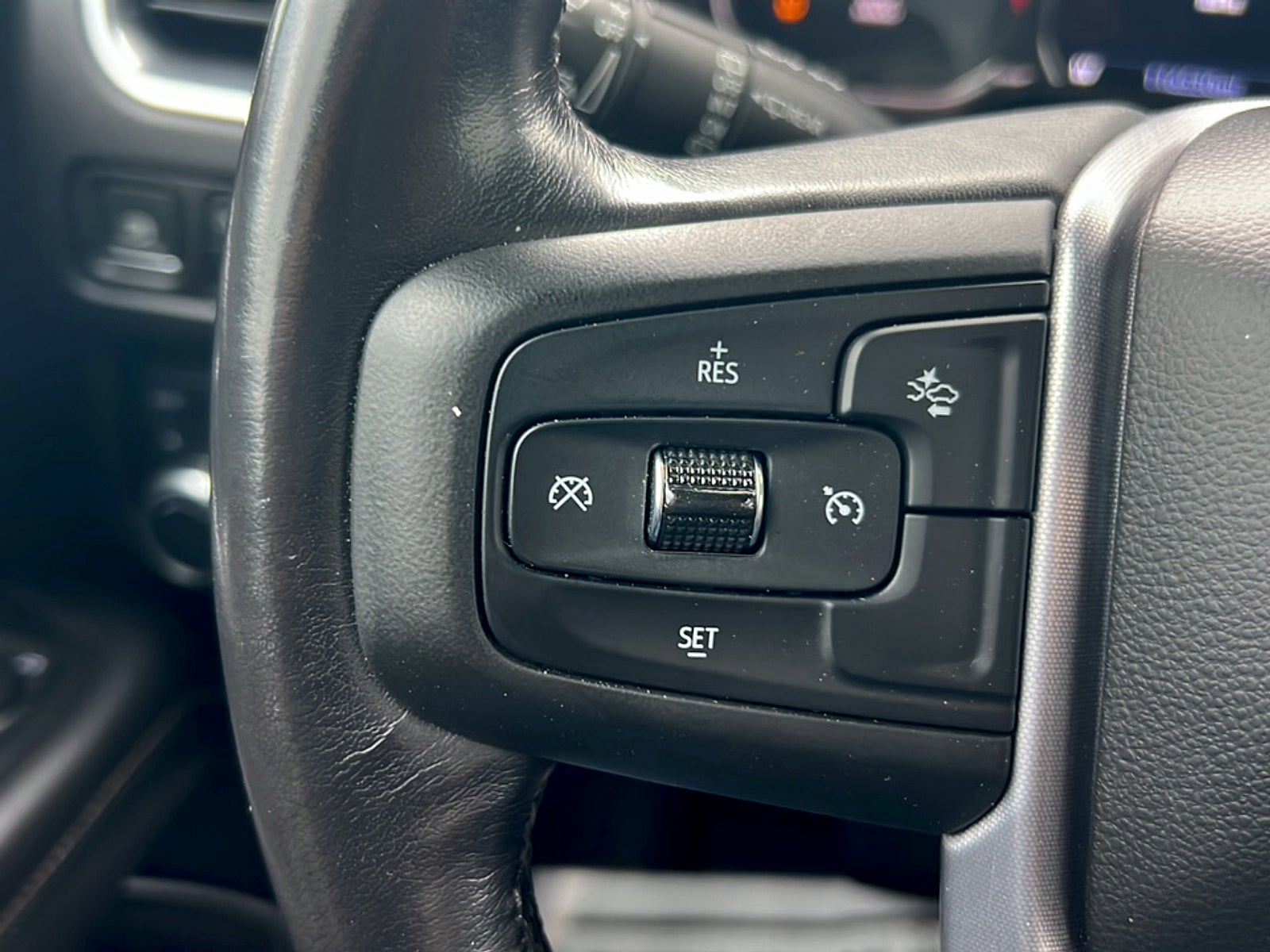 2021 GMC Yukon 4WD SLT