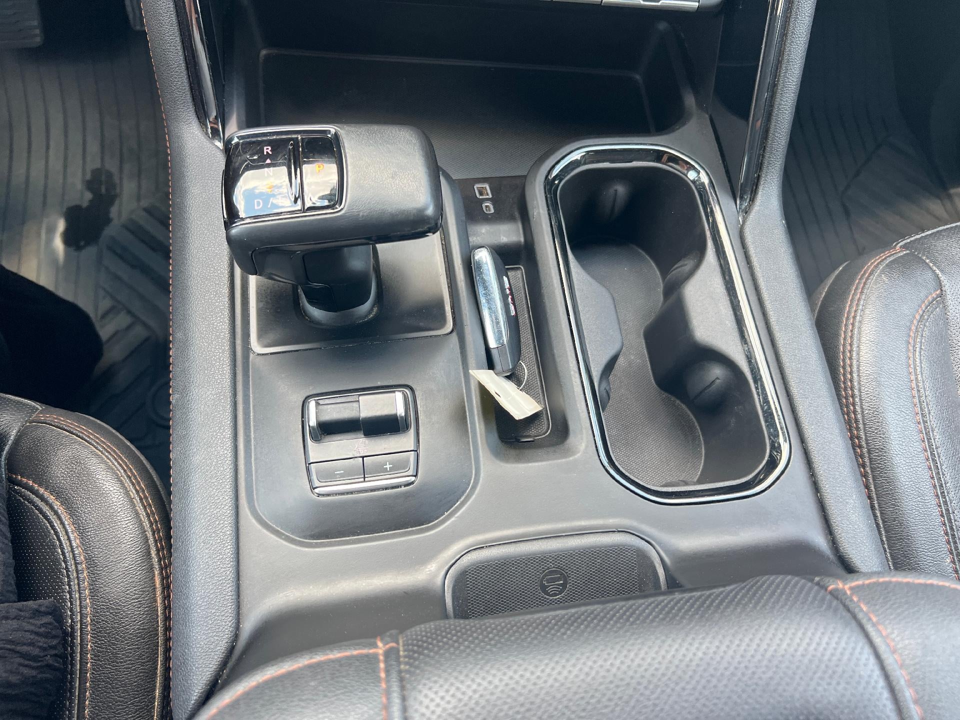 2022 GMC Sierra 1500 Crew Cab Short Box 4-Wheel Drive AT4