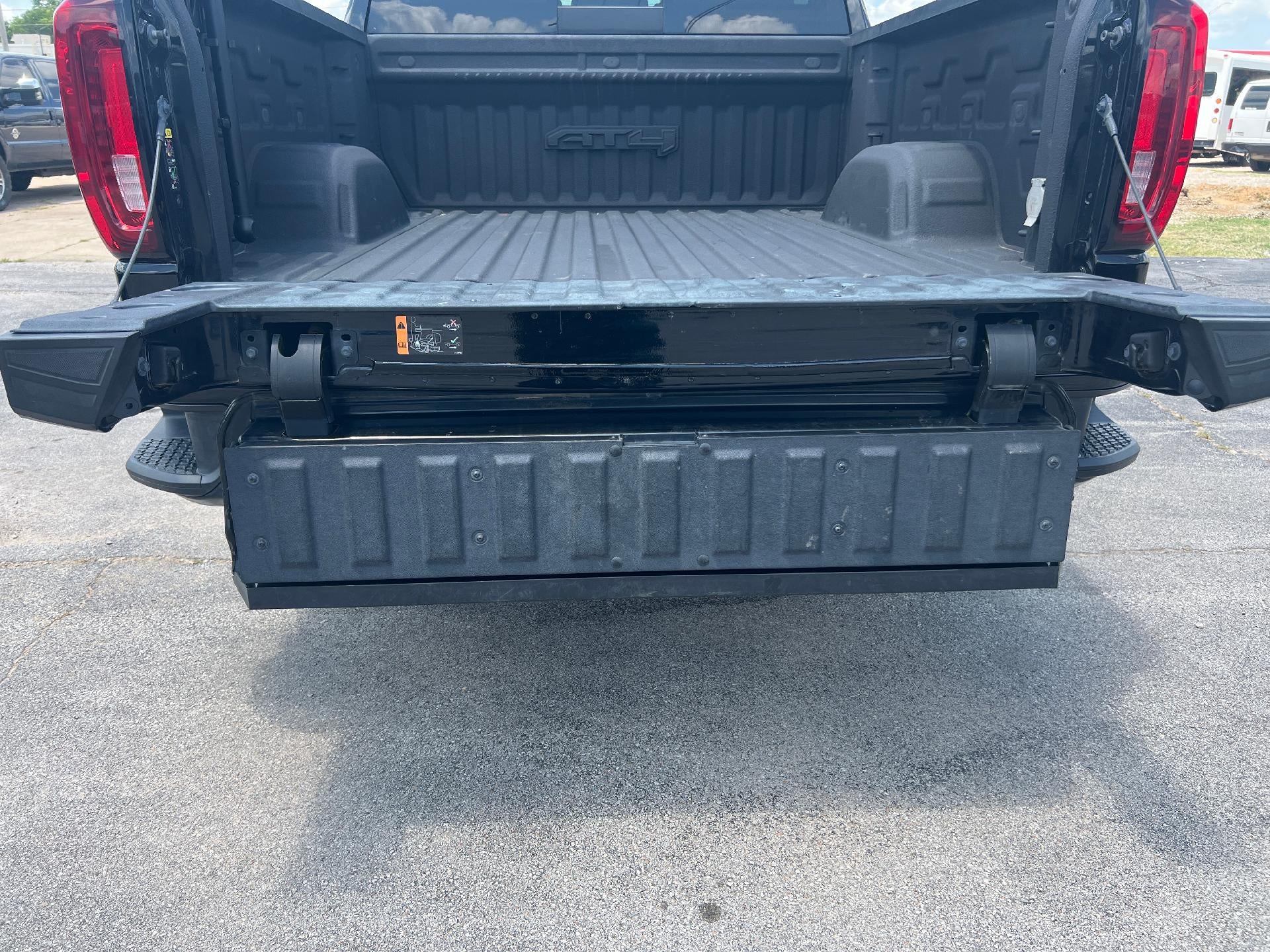 2022 GMC Sierra 1500 Crew Cab Short Box 4-Wheel Drive AT4