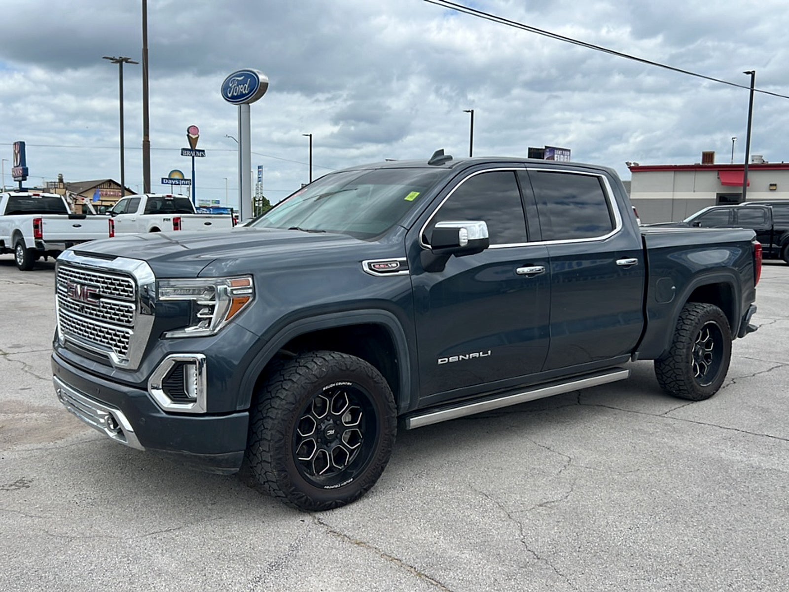 2019 GMC 1500 DENALI