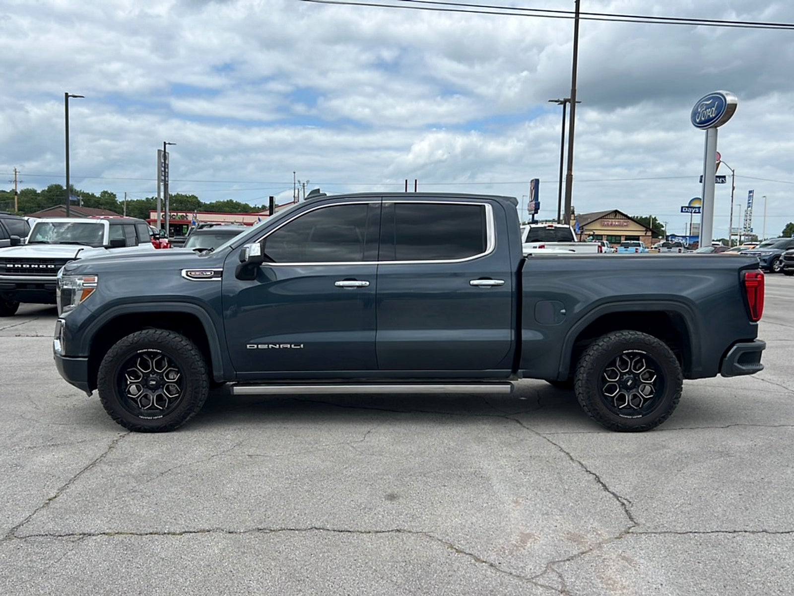 2019 GMC 1500 DENALI