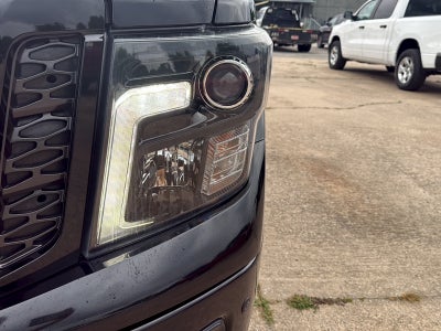 2019 Nissan TITAN SL