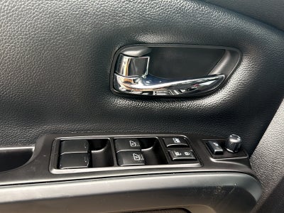 2019 Nissan TITAN SL