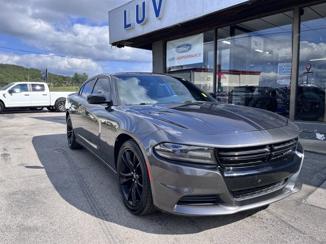 2018 Dodge Charger SXT