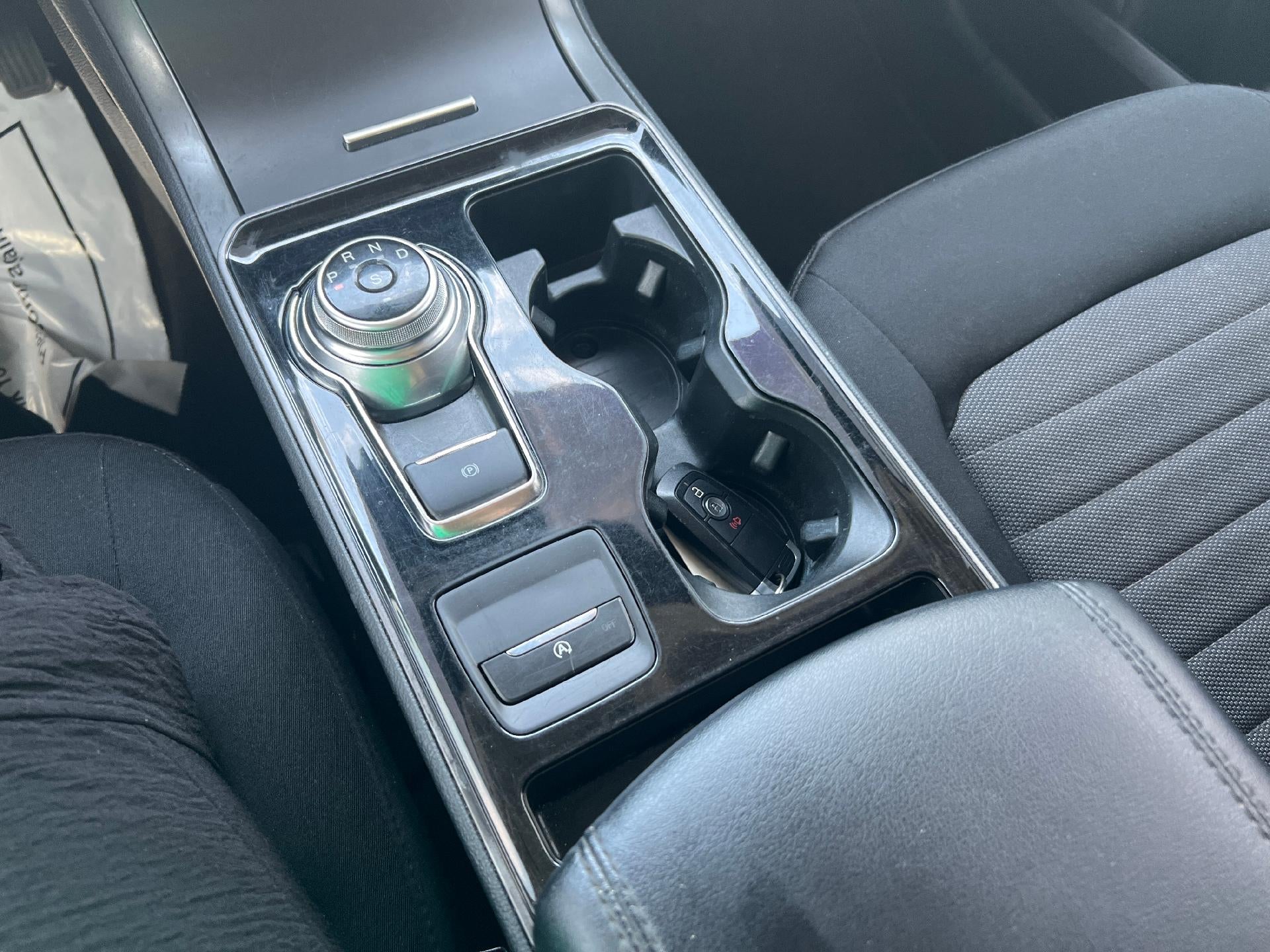 2020 Ford Edge SE FWD