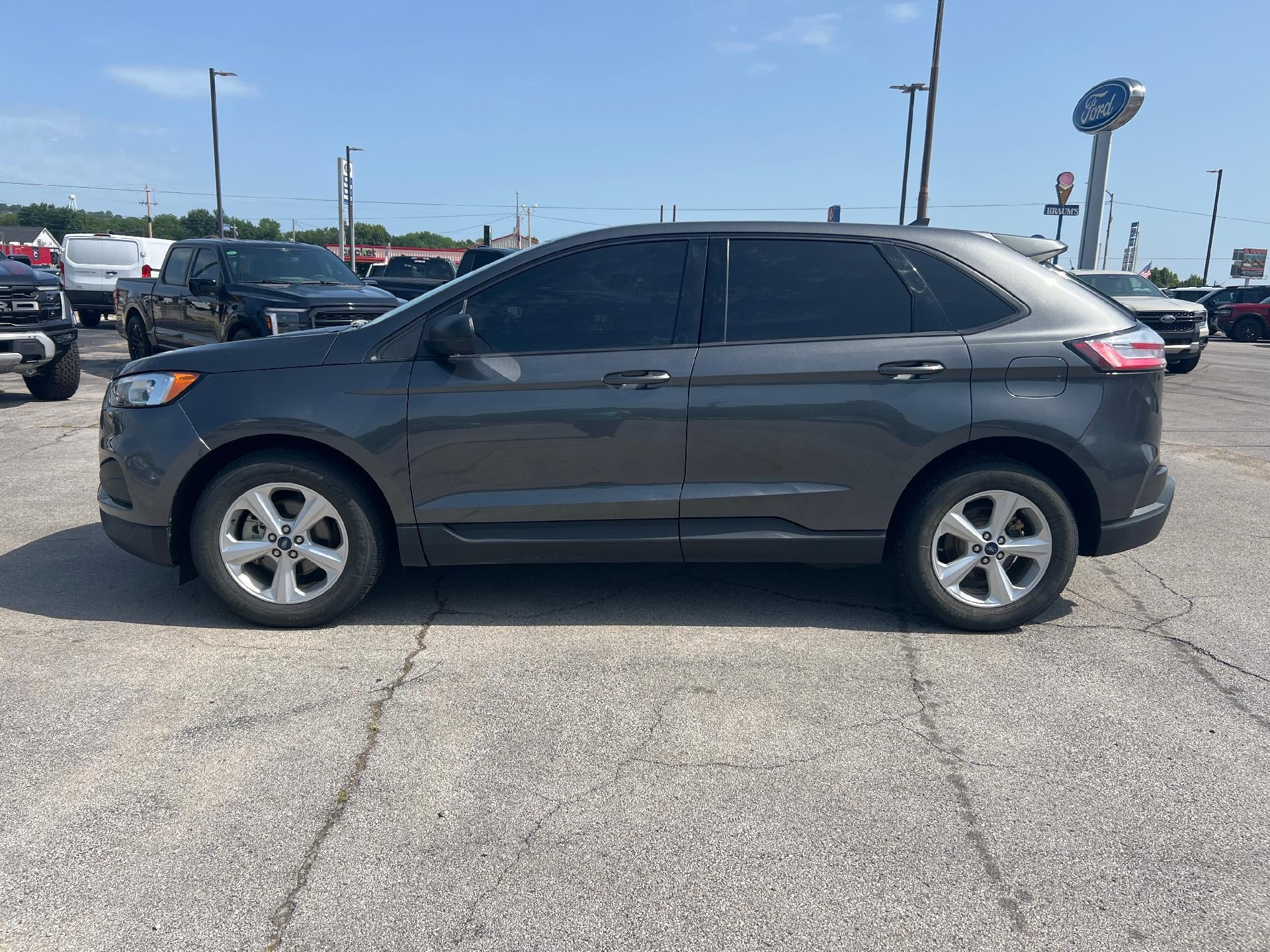 2020 Ford Edge SE FWD