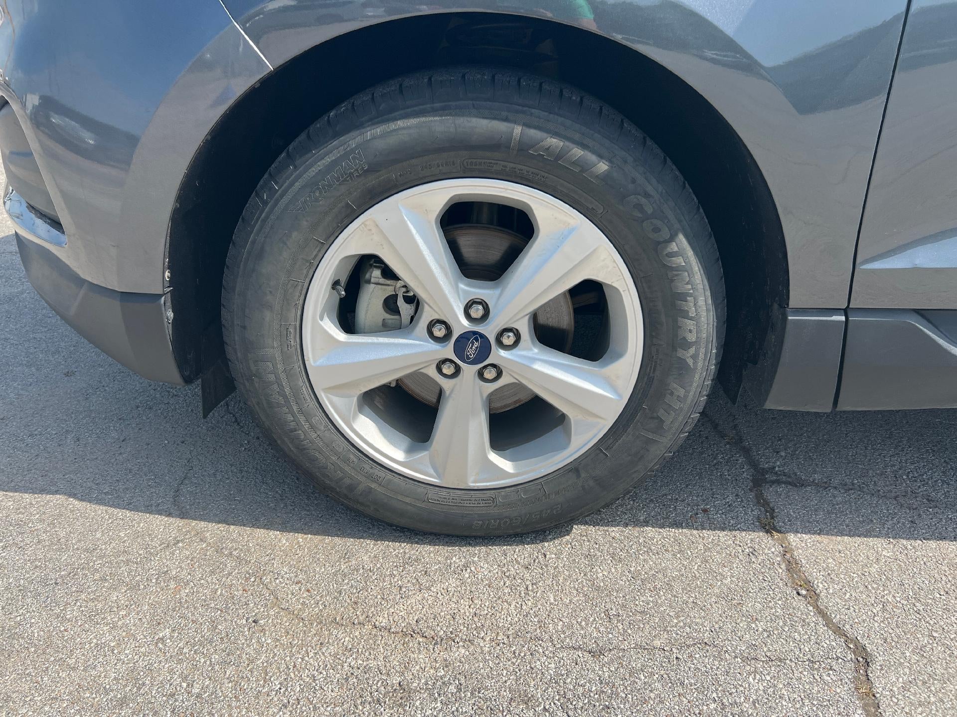 2020 Ford Edge SE FWD