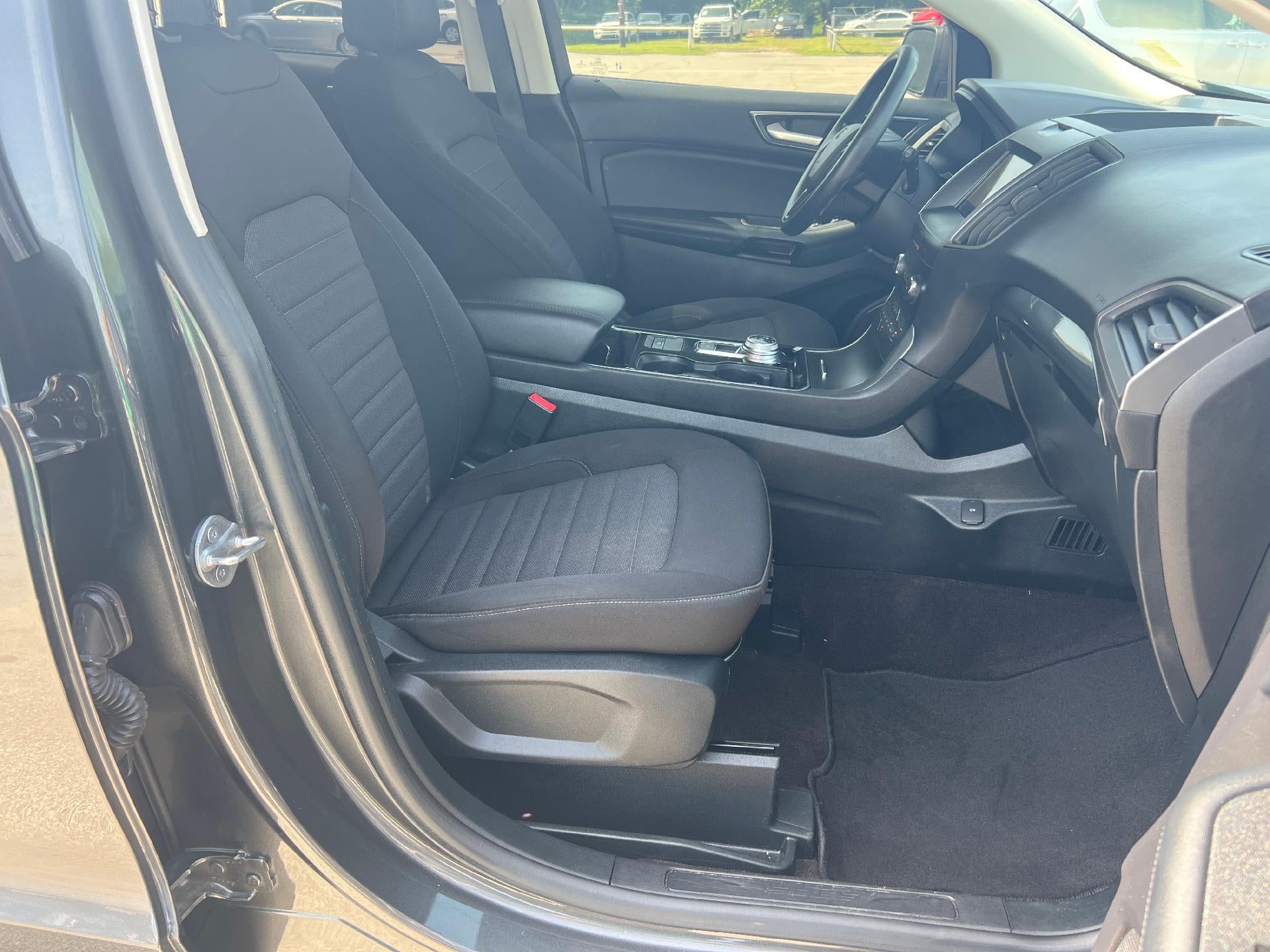 2020 Ford Edge SE FWD