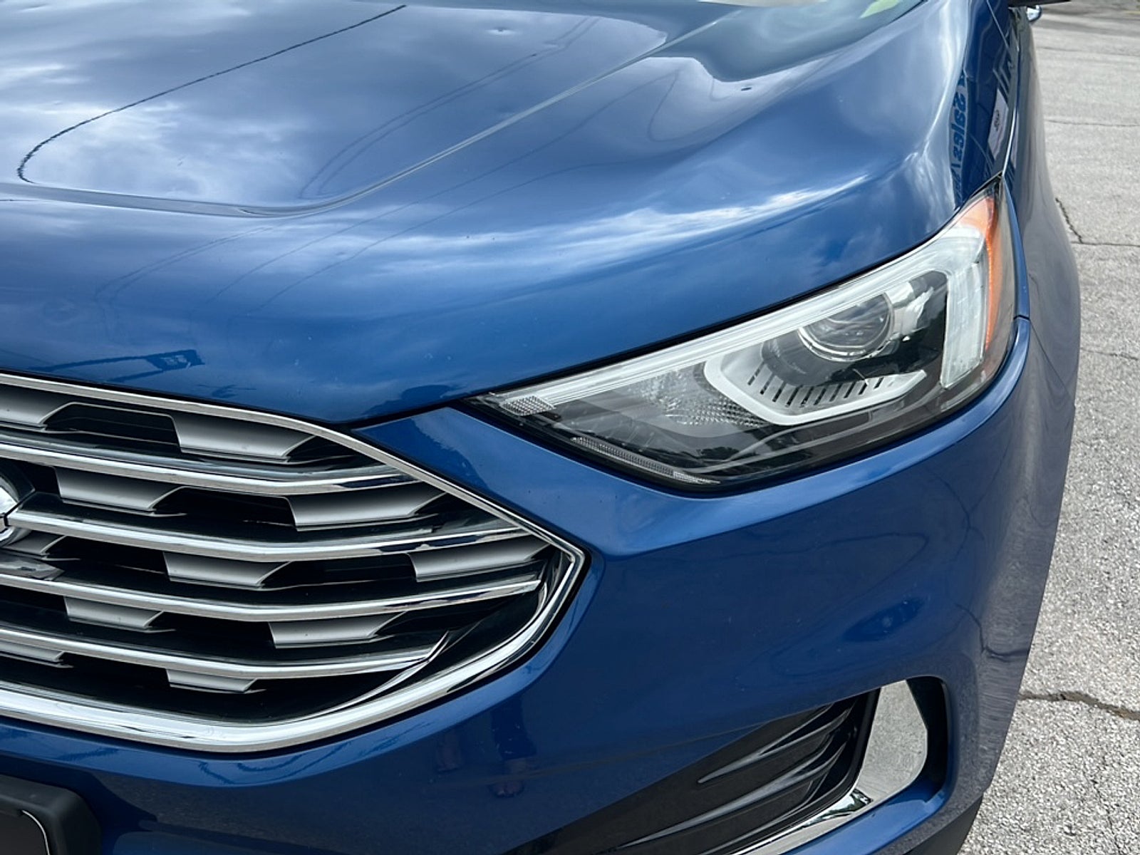 2022 Ford EDGE SEL
