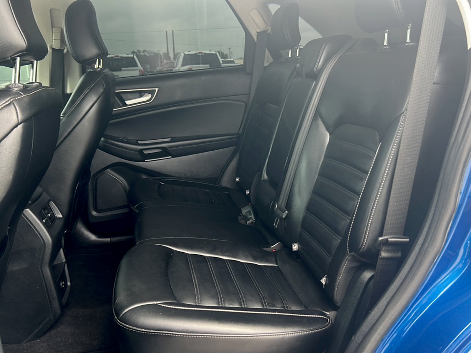 2022 Ford EDGE SEL