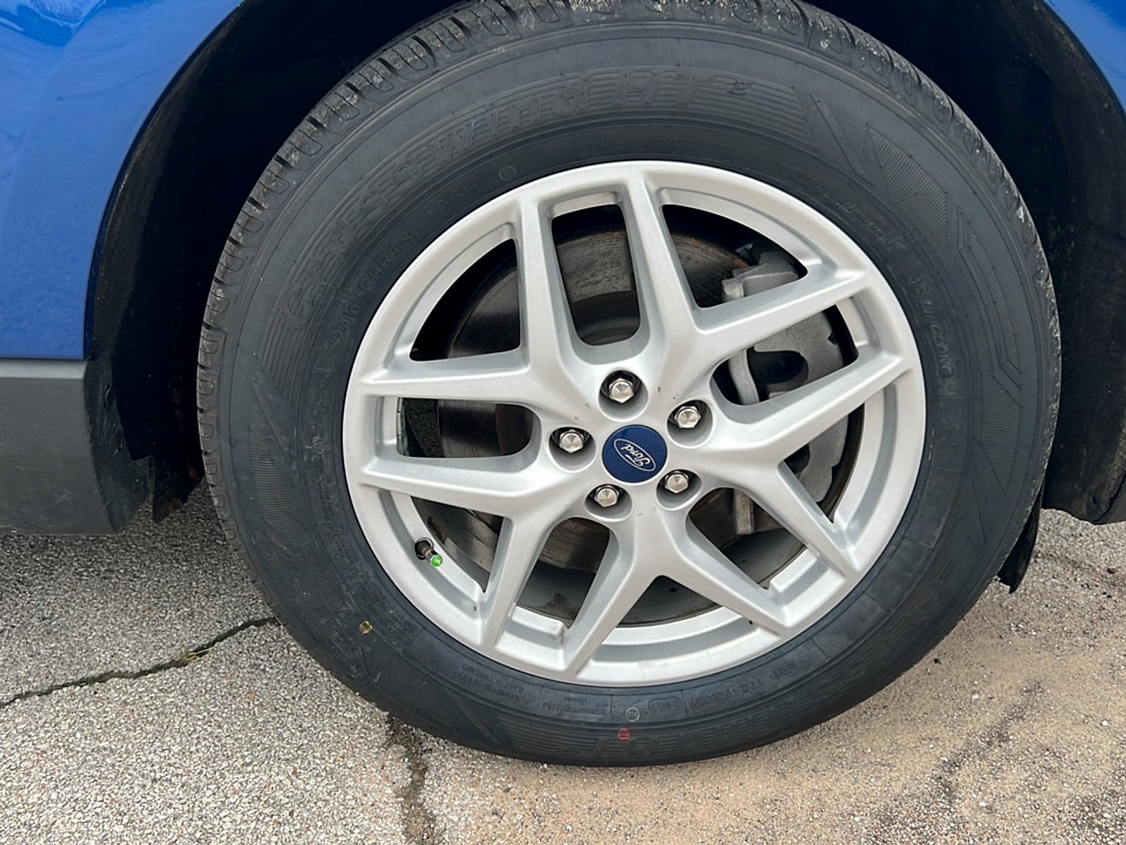2022 Ford EDGE SEL