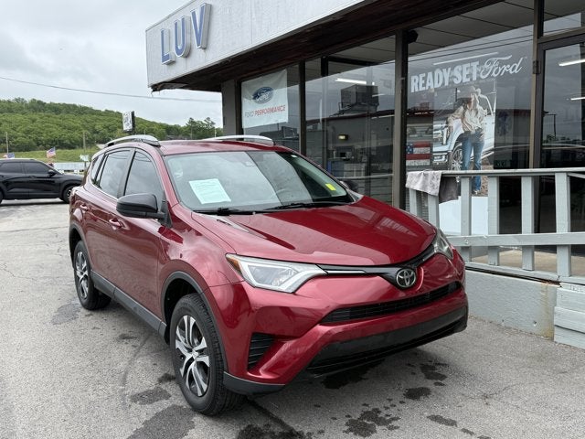 2018 Toyota RAV4 LE