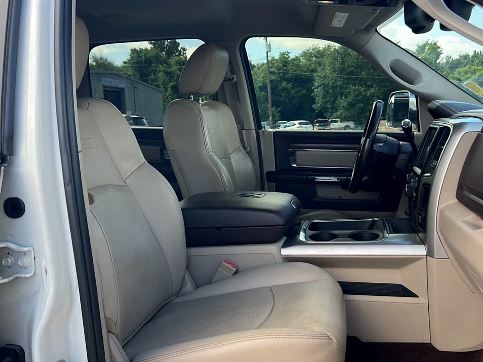2016 RAM 3500 Laramie