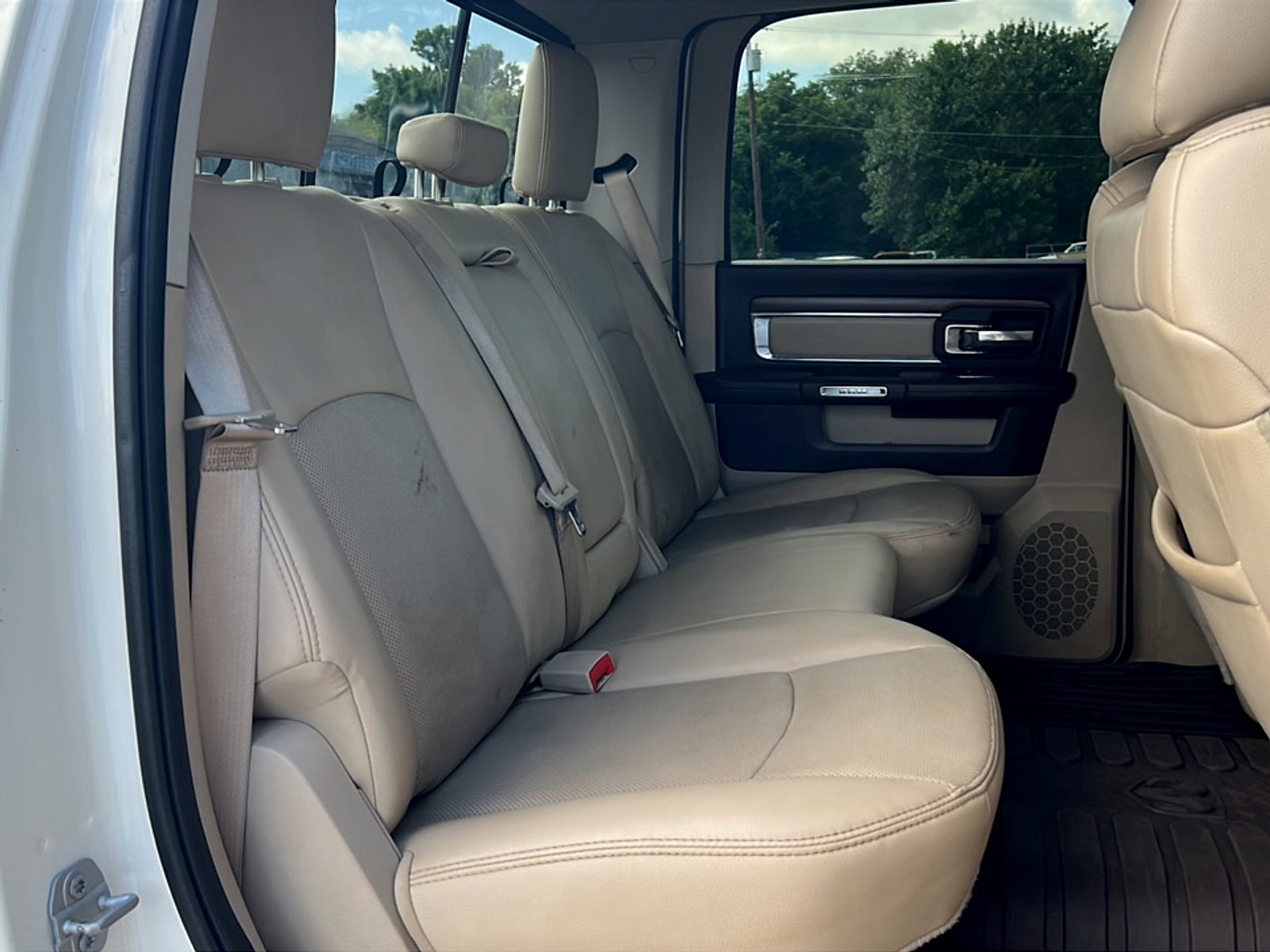 2016 RAM 3500 Laramie