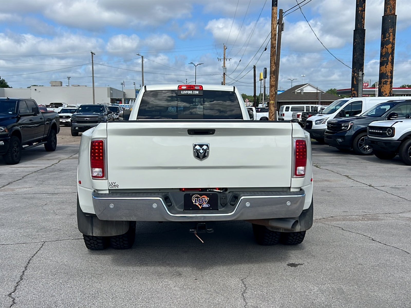 2016 RAM 3500 Laramie