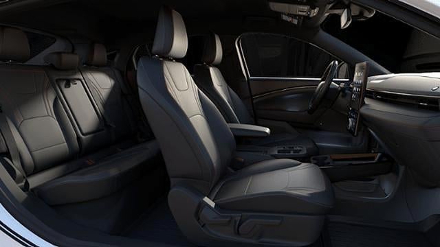 2025 Ford Mustang Mach-E Premium RWD