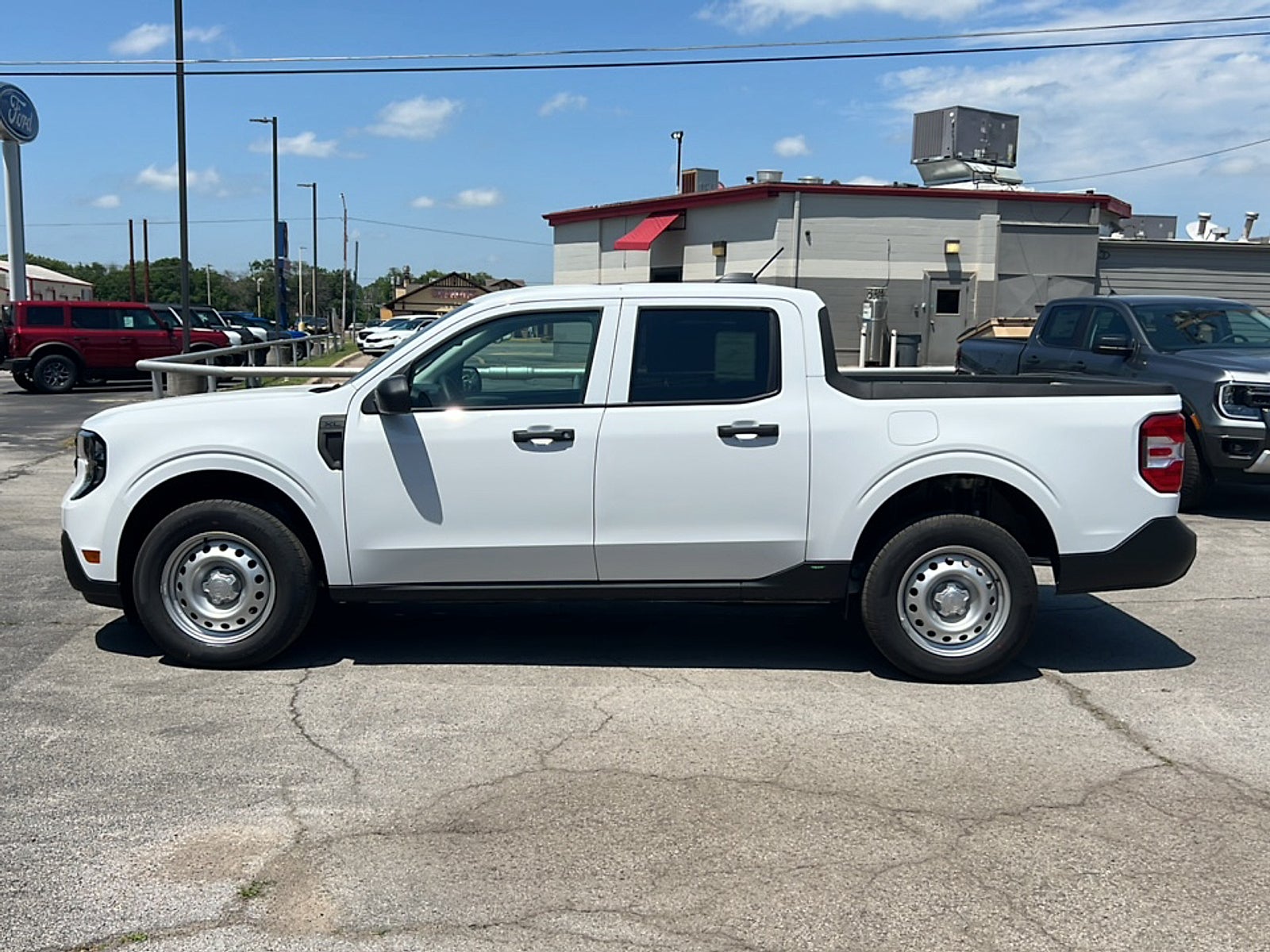 2026 Ford Maverick XL