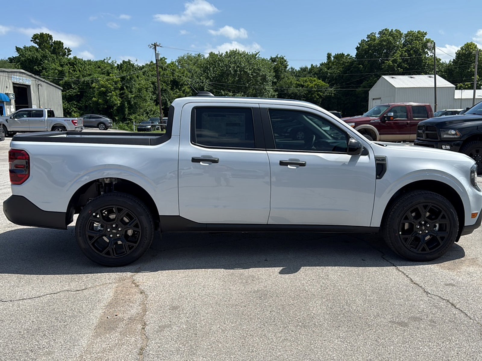 2026 Ford MAVERICK XLT