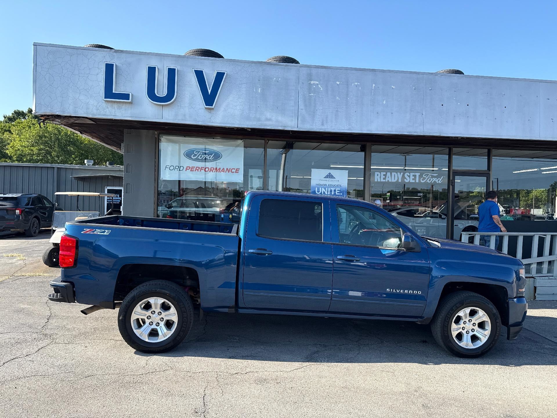 2016 Chevrolet Silverado 1500 CREW CAB LT Z-71 SHORTBOX