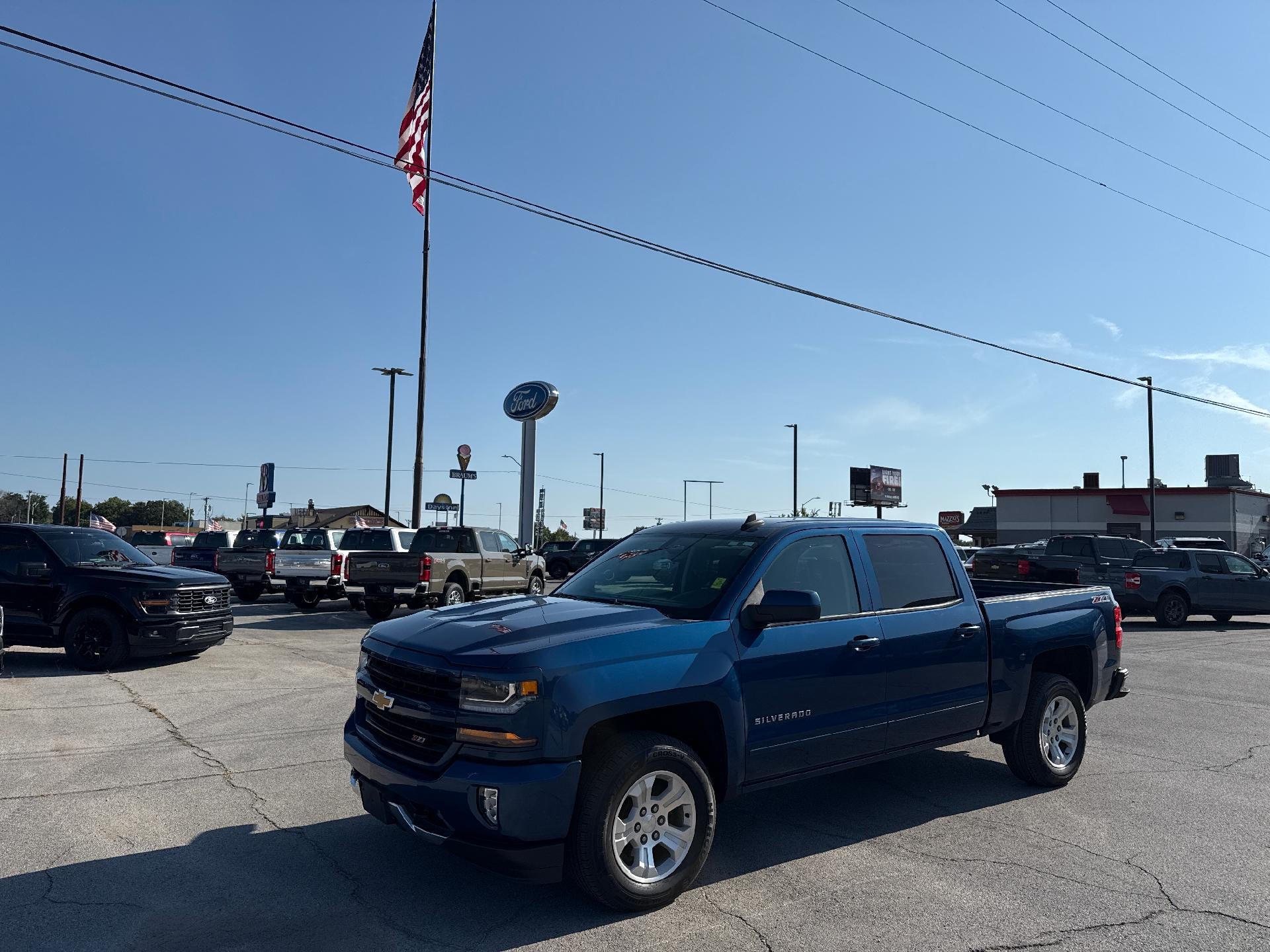 2016 Chevrolet Silverado 1500 CREW CAB LT Z-71 SHORTBOX