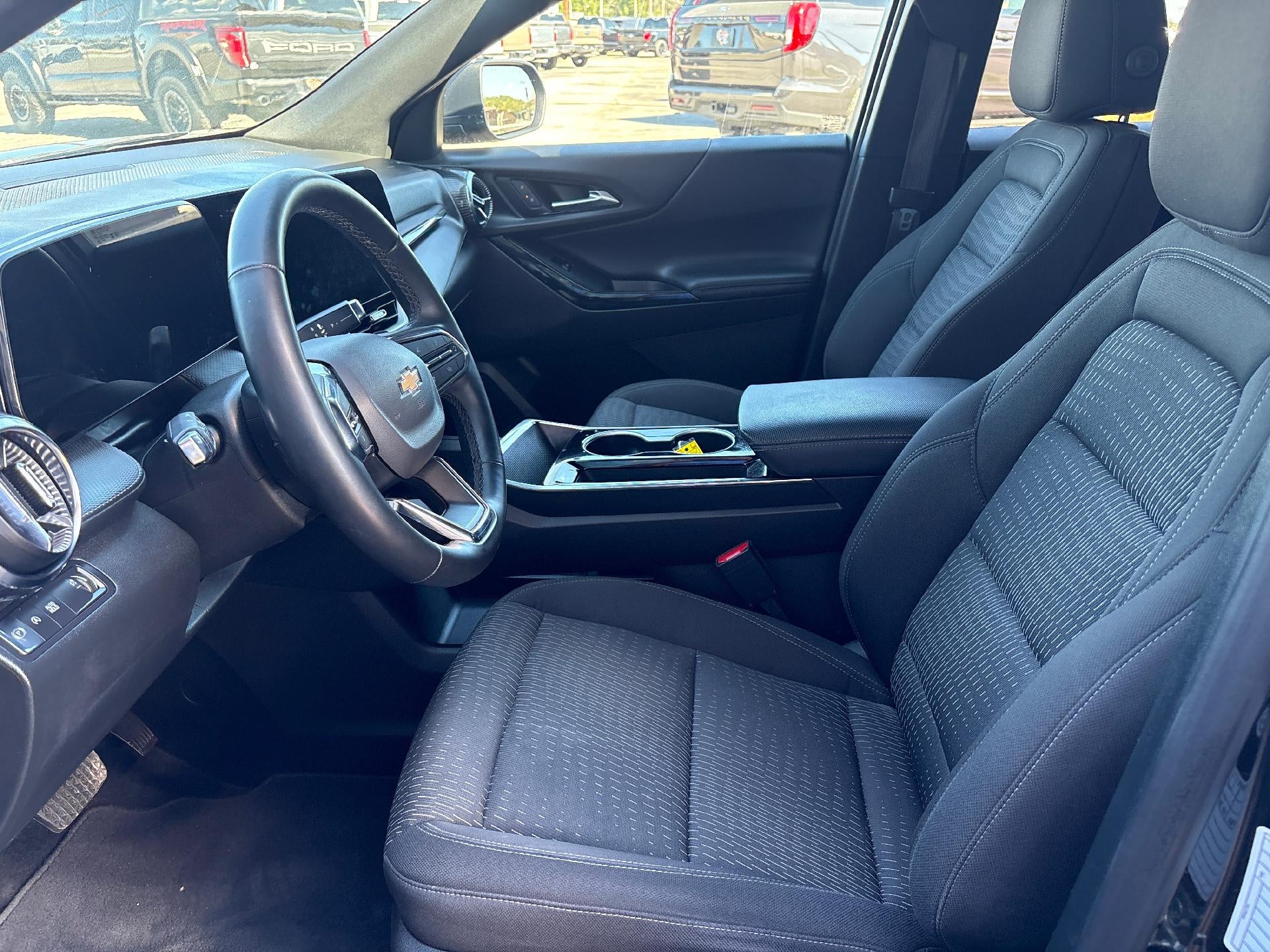 2025 Chevrolet Equinox FWD LT