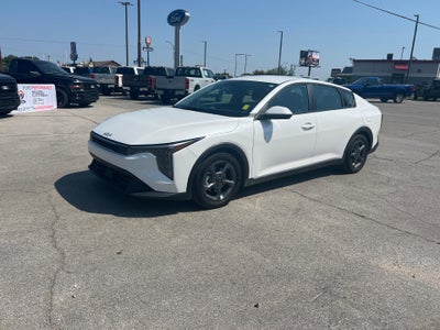 2025 Kia K4 LX FWD
