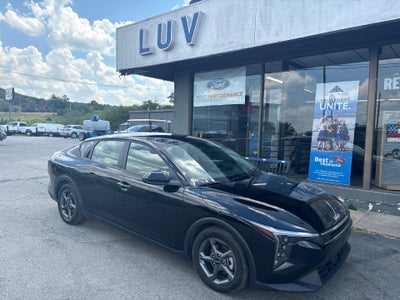 2025 Kia K4 LX FWD
