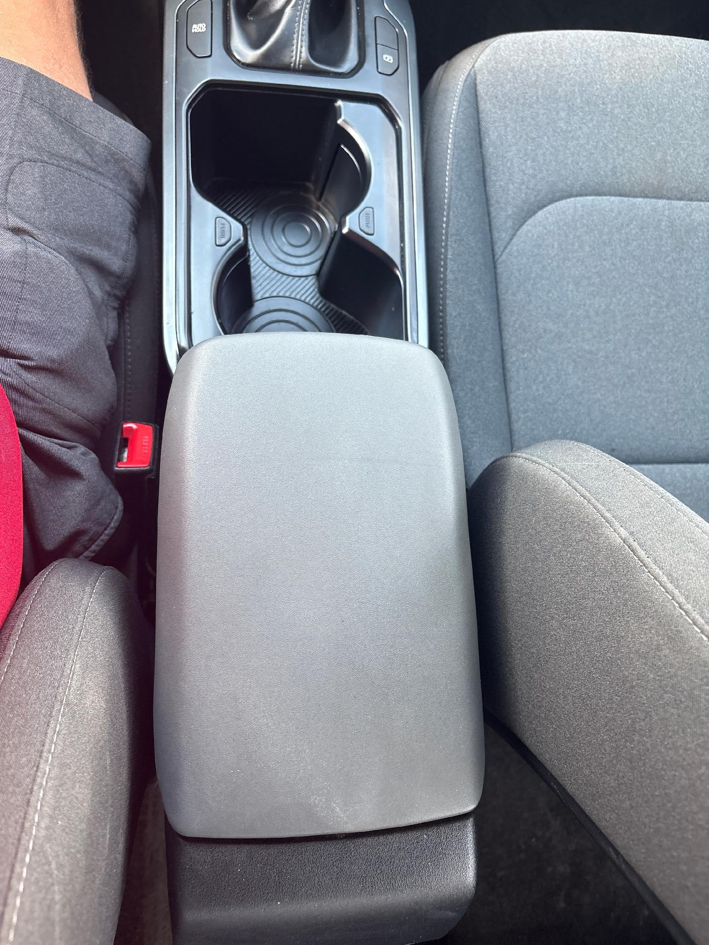 2025 Kia K4 LX FWD