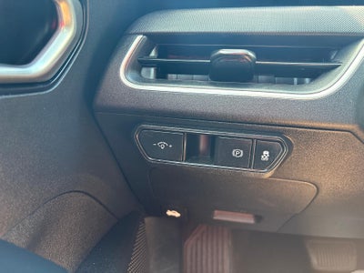 2025 Kia K4 LX FWD