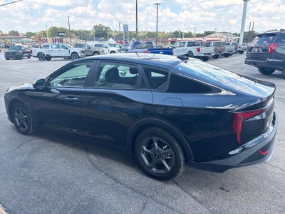 2025 Kia K4 LX FWD