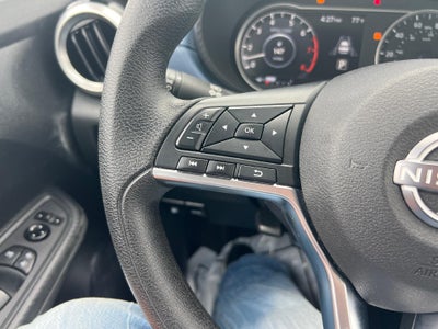 2025 Nissan Versa SV CVT