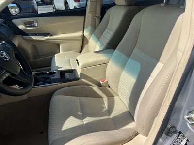 2017 Toyota Camry LE