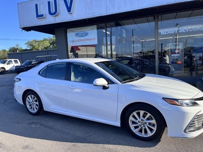 2024 Toyota Camry LE