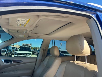 2020 Nissan Pathfinder FWD Platinum