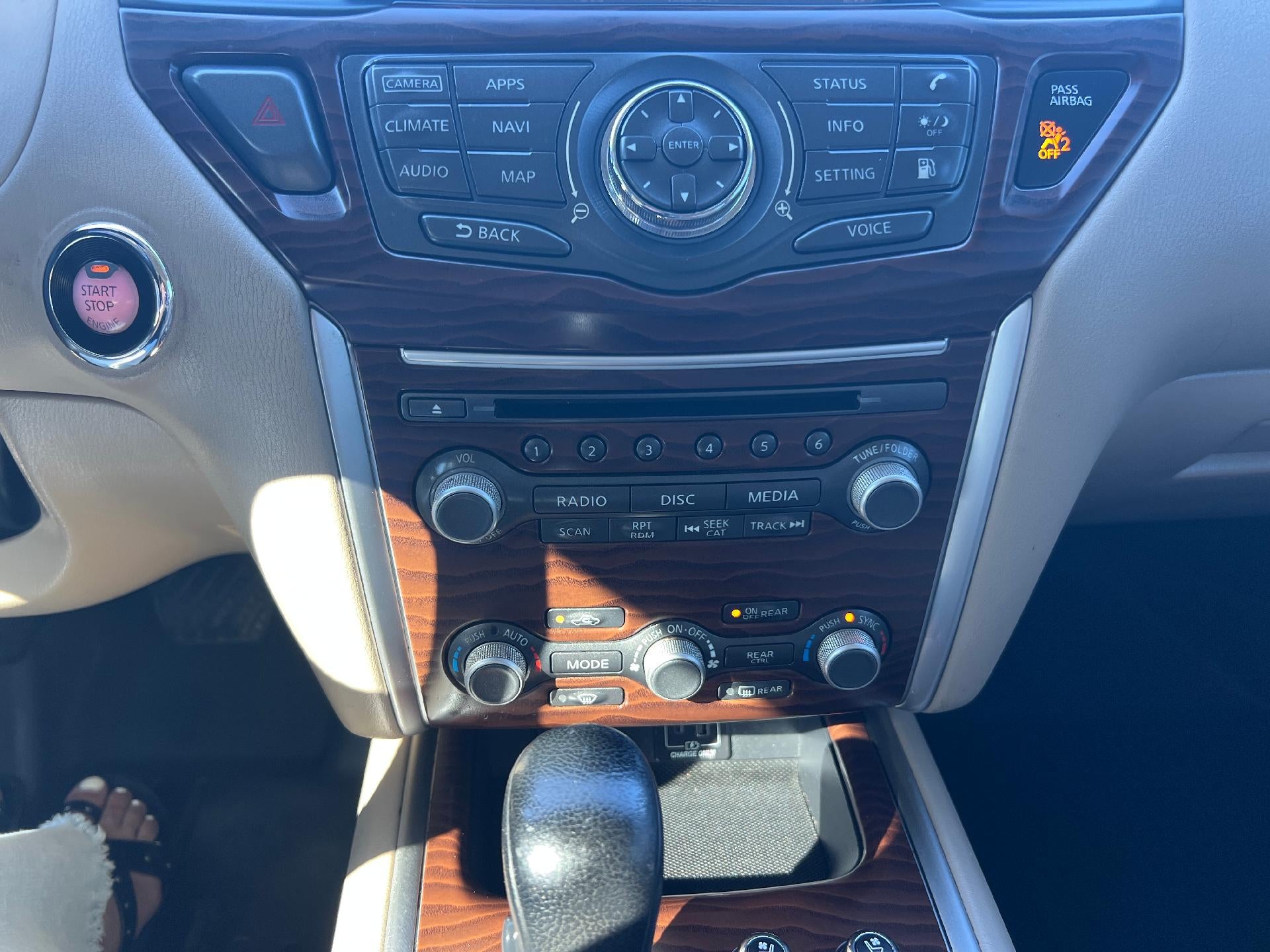 2020 Nissan Pathfinder FWD Platinum