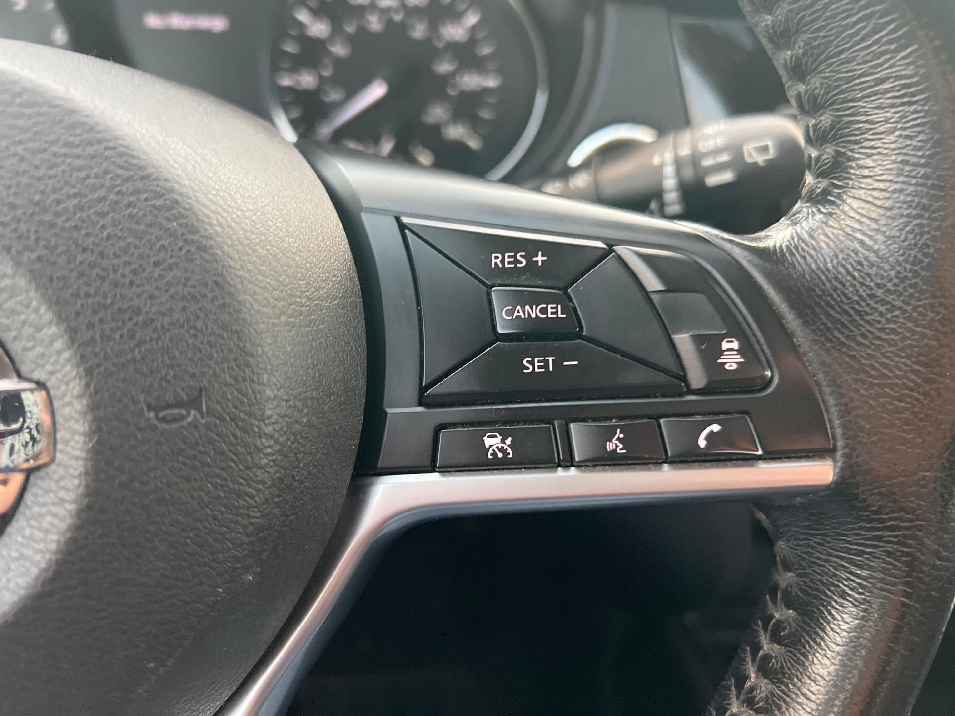 2018 Nissan Rogue AWD SV