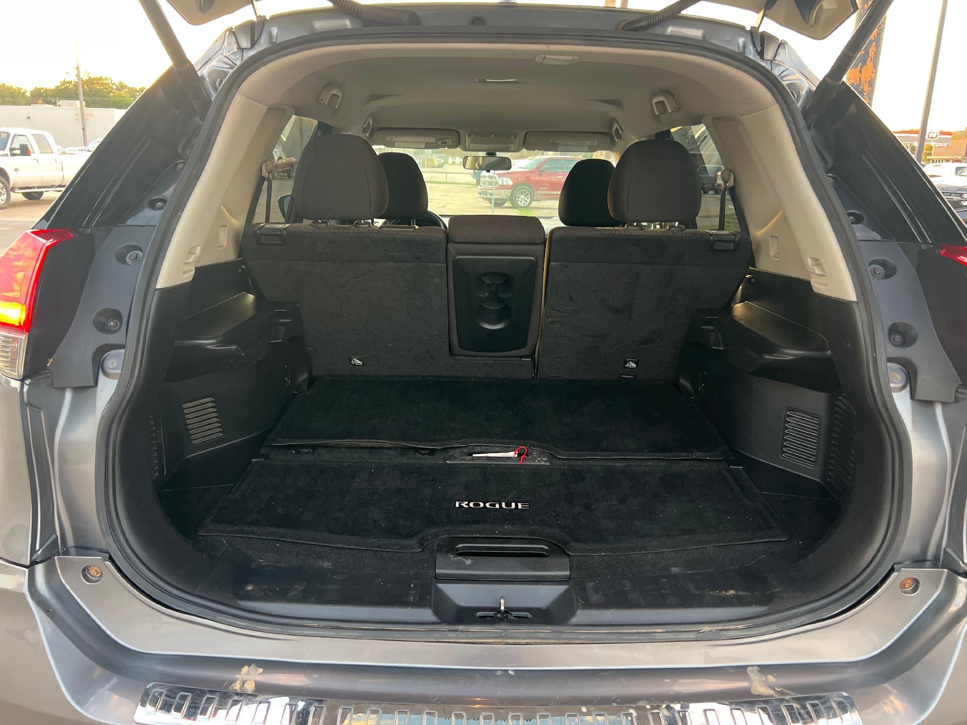 2018 Nissan Rogue AWD SV