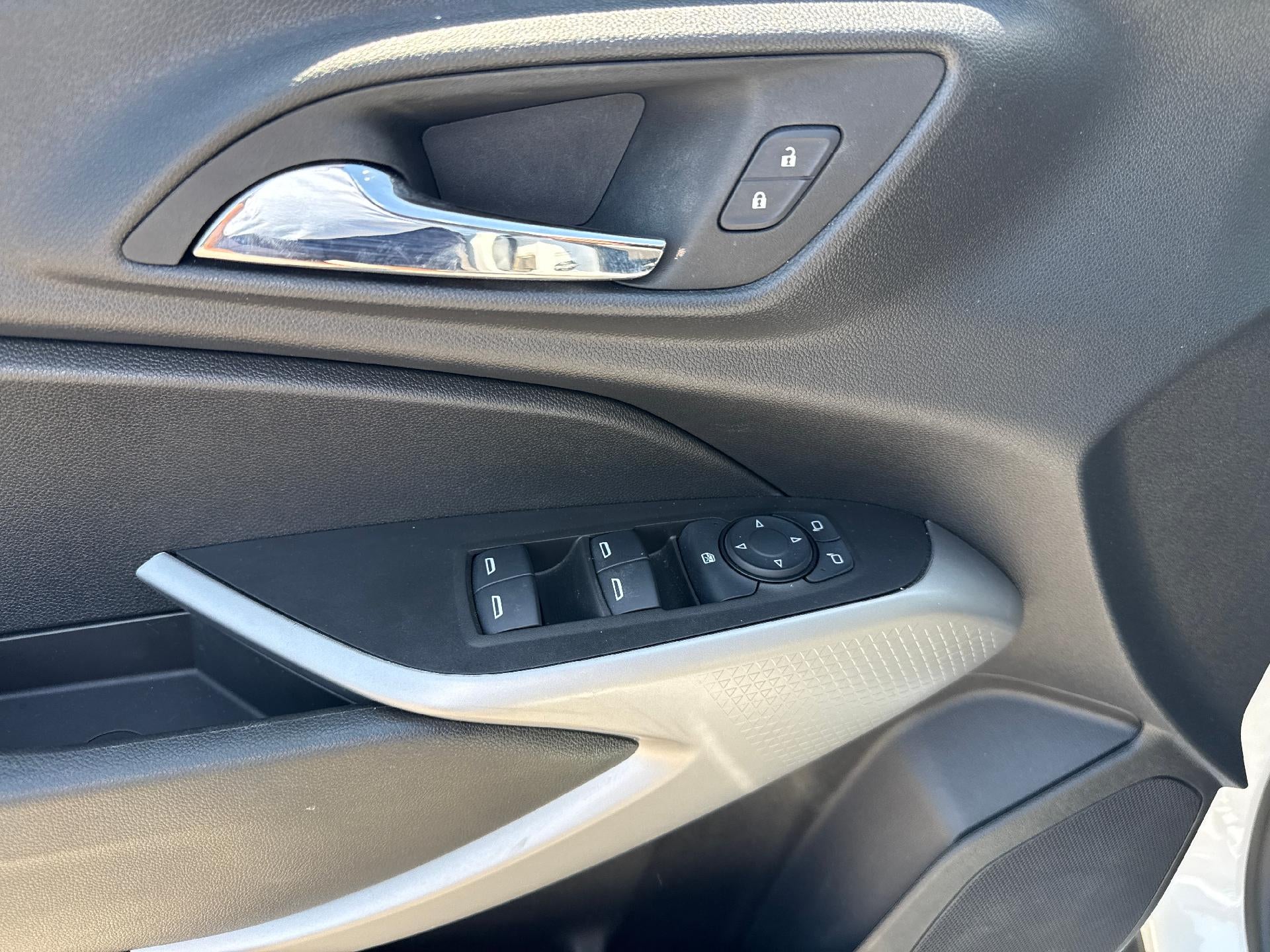 2024 Chevrolet Trax FWD 4dr LS