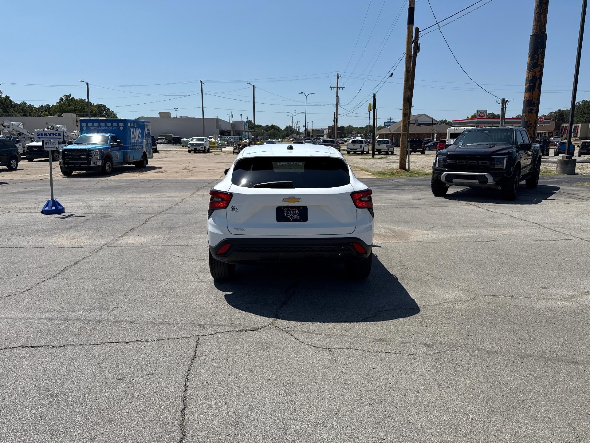 2024 Chevrolet Trax FWD 4dr LS