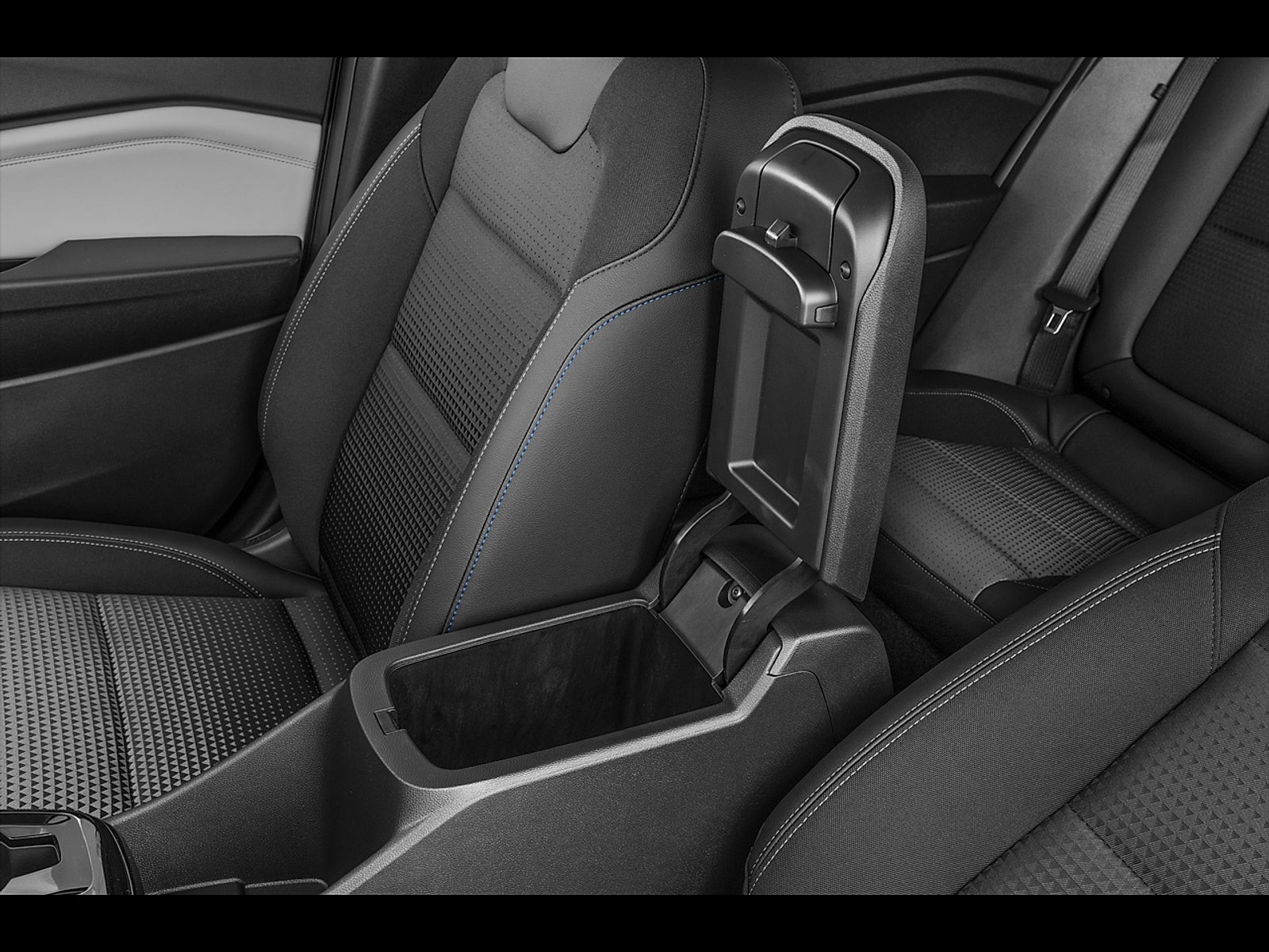 2026 Chevrolet Trax FWD 4dr LS