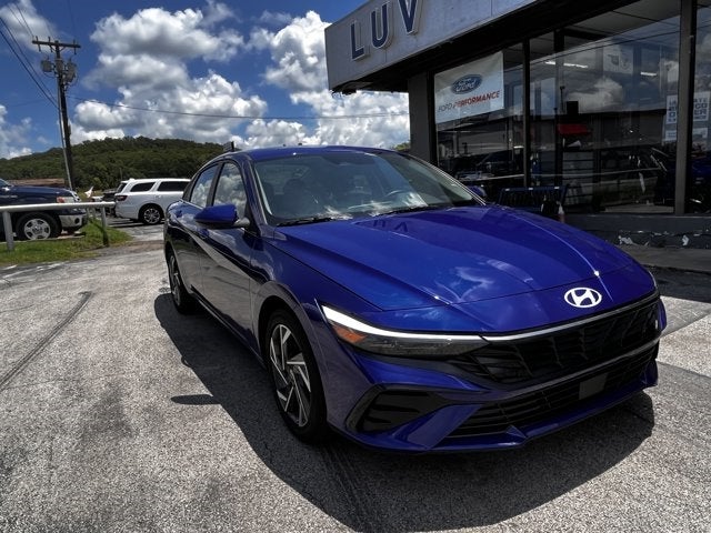 2025 Hyundai ELANTRA SEL Convenience