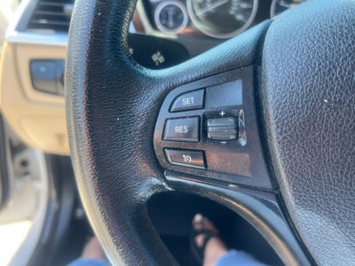 2017 BMW 320i Sedan