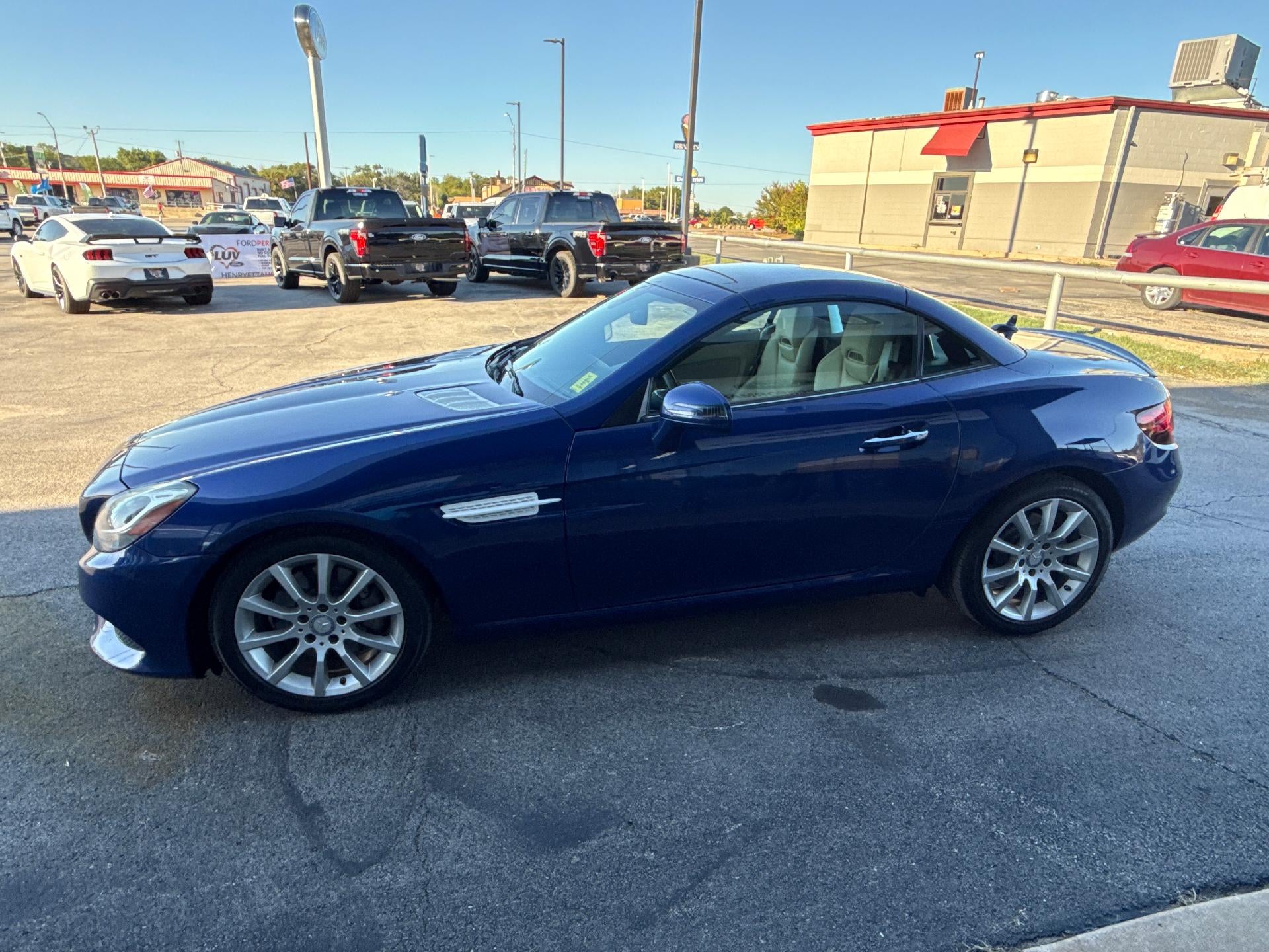 2017 Mercedes-Benz SLC SLC 300 Roadster