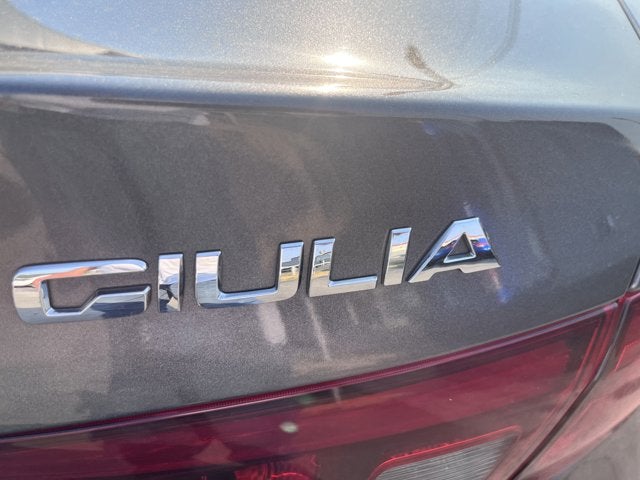 2018 Alfa Romeo Giulia Base